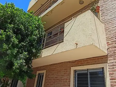 DEPAFRTAMENTO CON BALCON APTO CREDITO