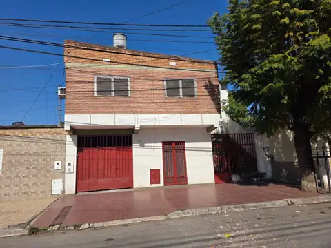 DEPARTAMENTO EN ALQUILER - ALSINA 1566