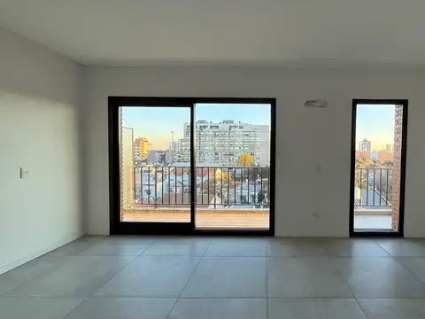 Av. Italia 768 , Piso 5