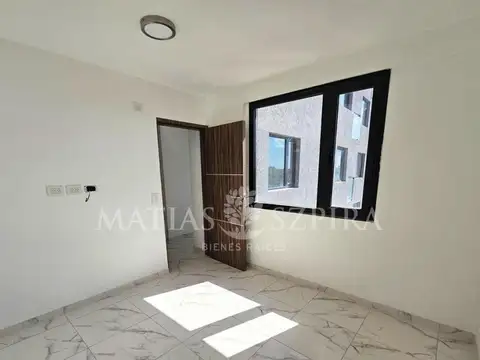 Departamento en Alquiler en Morón, $ 600.000