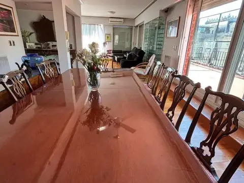 Departamento en Alquiler de 5 ambientes