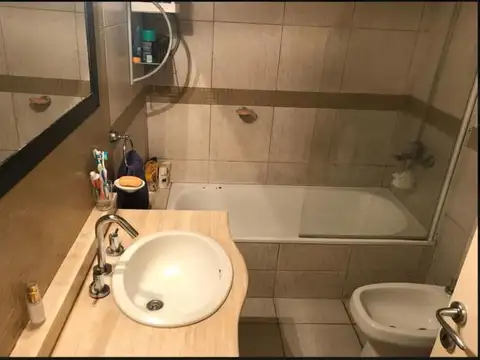 Casa - Venta - Argentina, La Matanza - VALENTIN CARDOZO 3200