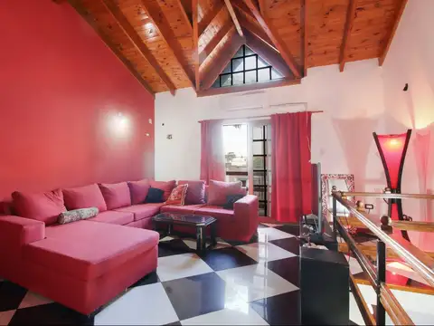 NUEVO VALOR CASA 6 AMB C/ DPTO FONDO APTO CREDITO