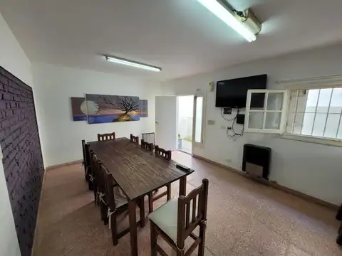 Paseo 112 100, Piso 1°