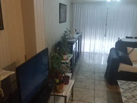 MUY LINDO DEPARTAMENTO EN EXCELENTE ZONA VILLA DEL PARQUE