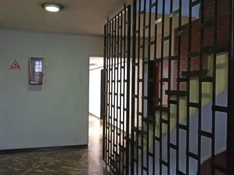 OFICINA | VENTA | RETIRO | 5 AMBIENTES