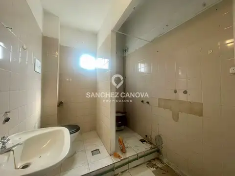 Local en Venta 30 años