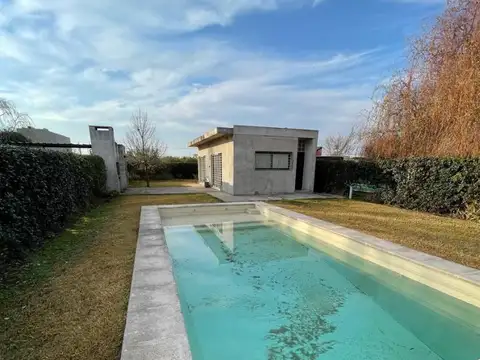 Casa en Venta en Roldan, USD 79.000