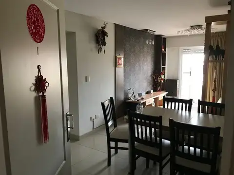 Departamento 4 ambientes con 2 baños