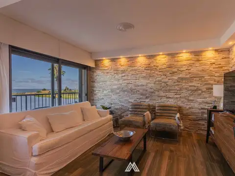 VENTA PISO 3 DORM, GJE, SERVICIO, RAMBLA POCITOS