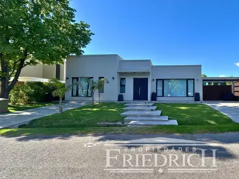 Casa en venta - Country Club Banco Provincia