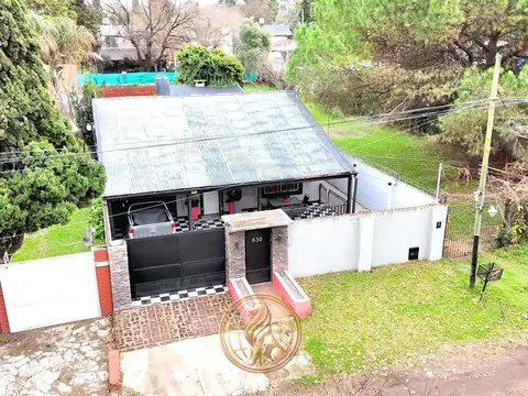 Casa 4 ambientes con 1 baño