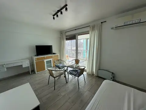 uruguay 200, Piso 10