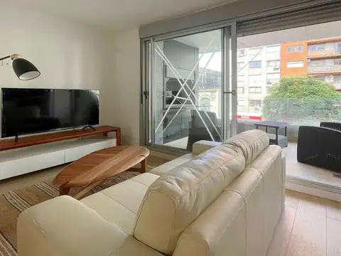 Avenida 18 de Julio 2100