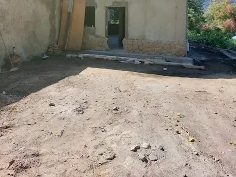 CASA EN CONSTRUCCIÓN EN VILLA CORRENTOSO