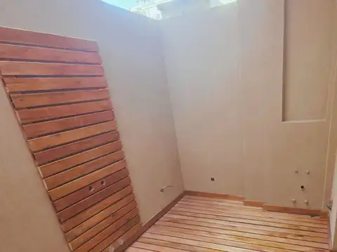 Depto Tipo Casa en Venta de 2 ambientes