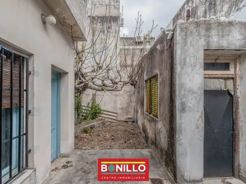 Casa 3 ambientes venta Villa Pueyrredón