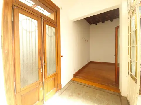 Depto Tipo Casa en Alquiler de 2 dormitorios