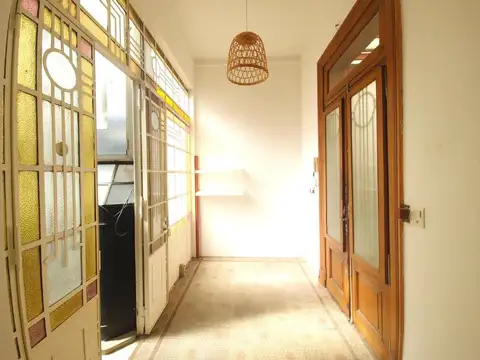 Depto Tipo Casa en Alquiler de 3 ambientes