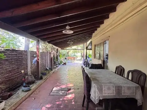 Depto Tipo Casa en Venta de 5 ambientes