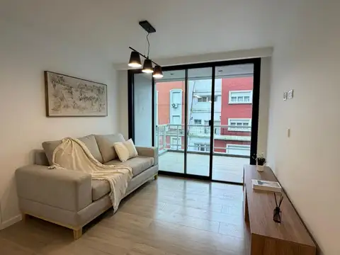 Moreno 2100, Piso 7