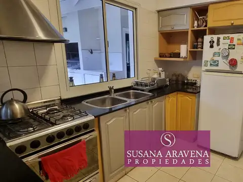 Casa en Venta con 4 cocheras