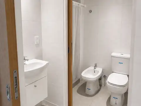 Departamento en Alquiler en Parque Chas, $ 600.000