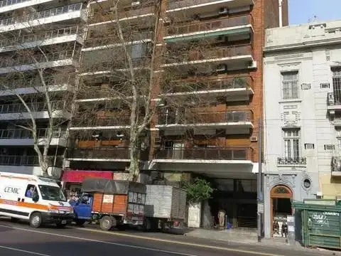 OPORTUNIDAD VENTA 4 AMBIENTES EN LA MEJOR ZONA DE RECOLETA