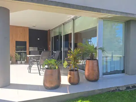 Departamento 3 ambientes con 2 baños