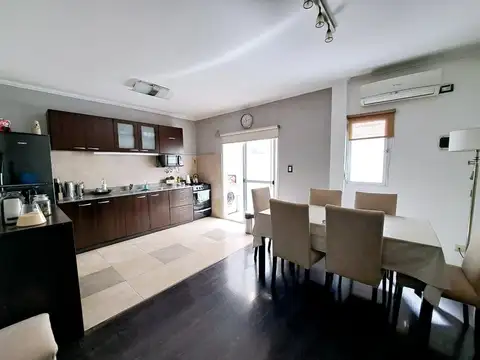 VENTA DEPARTAMENTO 3 AMBIENTES BALCON AL FRENTE VERSALLES