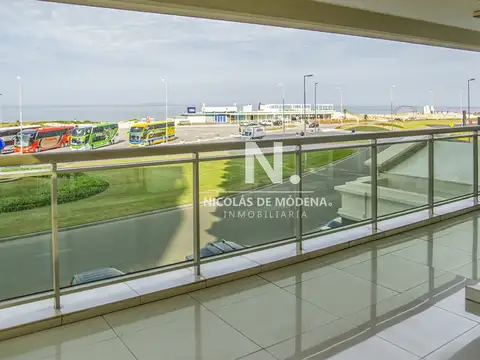 Departamento de 3 dormitorios + dependencia en Torre Imperiale.