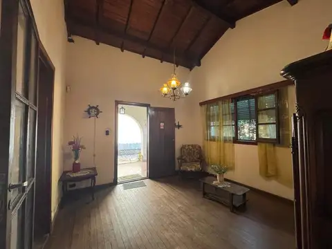 Casa en Venta en Jose Leon Suarez, USD 90.000