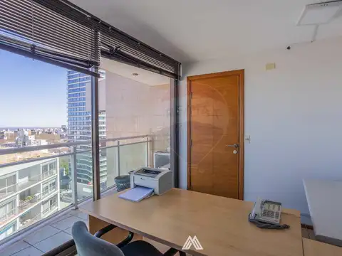 Oficina Monoambiente con 2 baños