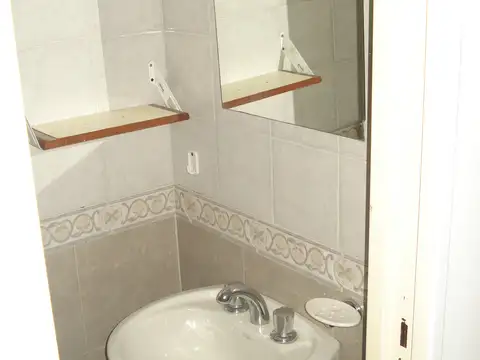 Depto Tipo Casa en Alquiler en Centro / Microcentro, $ 750.000