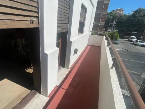 Depto Tipo Casa en Venta 36 años