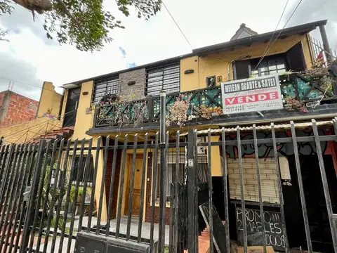 Angela Dorrego 2700