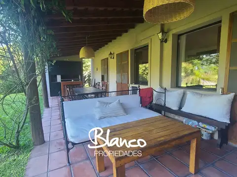 Casa en Alquiler Temporal con 2 cocheras