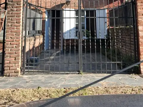 Casa en Venta en Barrio Pelufo, USD 68.000