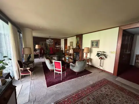 Federico Lacroze 1900, Piso 6