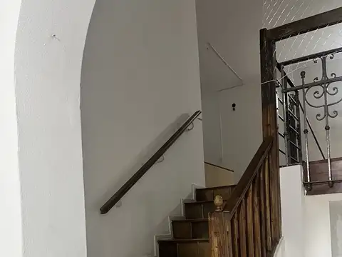 Casa en Alquiler con 1 cochera