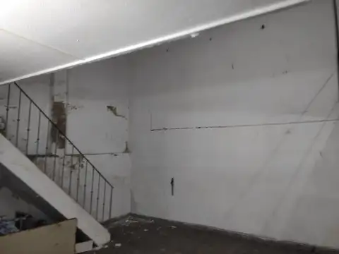 Galpon en Venta 9  mts Frente