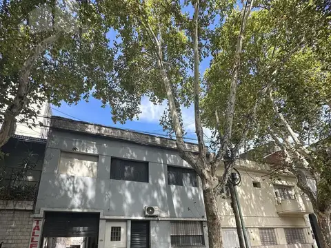 Terreno en Alquiler 49  mts Fondo