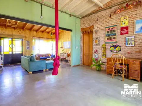 Casa 3 ambientes con 1 baño