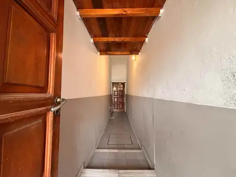 Depto Tipo Casa 3 ambientes con 1 baño