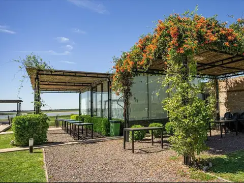 Terreno en Venta 32  mts Fondo