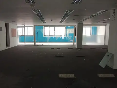 Oficina en Venta 63 años