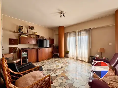 7 esquina 50 600