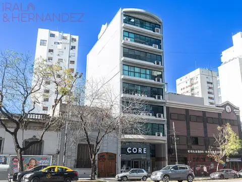 Oficina 2 ambientes con 2 baños