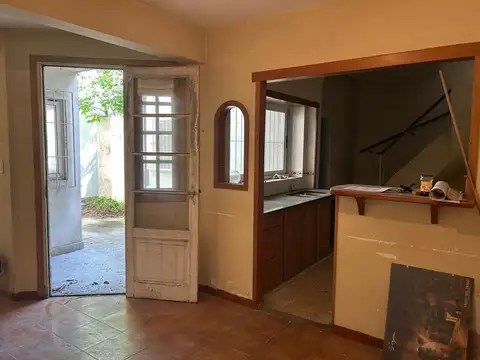 VENTA CASA 5 amb a RECICLAR   PLAZA MITRE