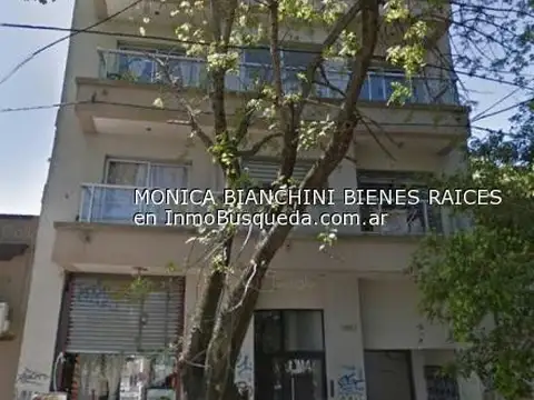 Local en 11 entre 62y63